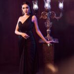 Neha Shetty Instagram - ⚜️ Walked for @teach_for_change presented by @radhatmt Powered by: @thetribeconcepts Outfit: @shantanunikhil Jewellery: @hiyajewellers Footwear: @centroshoesindia Styled by: @officialanahita Pics: @shreyansdungarwal Co-hosted by: @westinhyderabad Sponsored by @kamalwatchco @navaskinandbody Decor: @minttusarna #TeachForChange #PegaTeachForChange