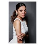 Neha Shetty Instagram - Whites and it’s shadows ! White jumpsuit @notebook.official Accessories @azgaofficial Styled by @jukalker Makeup @sadhnasingh1 Hair @koduruamarnath 📸 @venurasuri