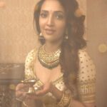 Neha Shetty Instagram - It’s that time of the year. Let’s light lamps of positivity to drive away darkness and march towards a bright future. Diwali vibes ! 🪔 👗: @divyareddyofficial 📸: @pranav.foto 💎: @kishandasjewellery 💄: @emraanartistry