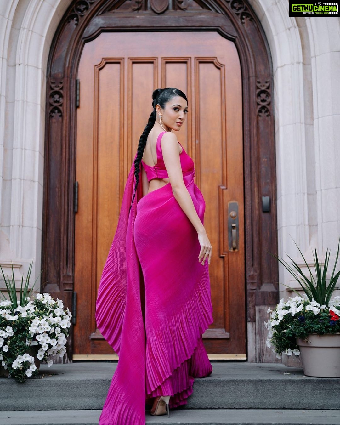 Neha Shetty Instagram - Devil wears pink ! Styled by @jukalker Styling team @pratimajukalker Saree @faabiianaofficial Jewellery @amamajewels by @quirkbrandconsulting Makeup & Hair @iamkanwalbatool Photographer @johnmartinproductions Princeton University, New Jersey