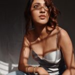 Neha Shetty Instagram - Felt Vintage 🎞📻 📸 - @pehelaggarwal 👗- @simrannnahuja 💄- @esther_hmu @niharikavaggarwal