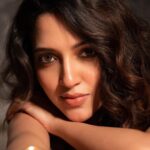 Neha Shetty Instagram - Throwin’ it back a lil 📎