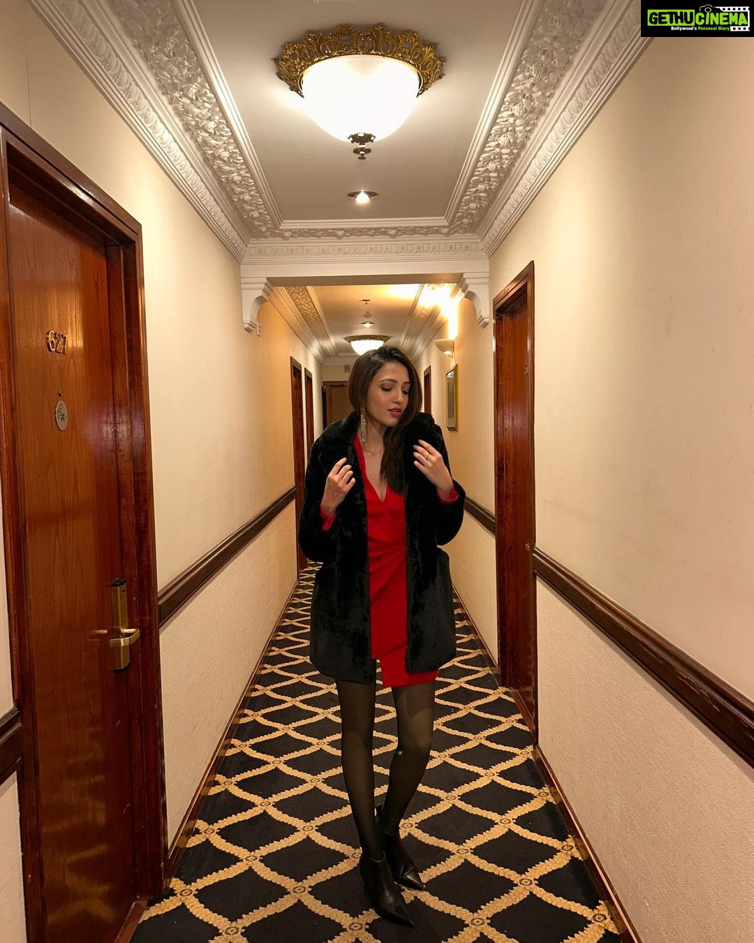Neha Shetty Instagram - Eyes on the prize. London, United Kingdom