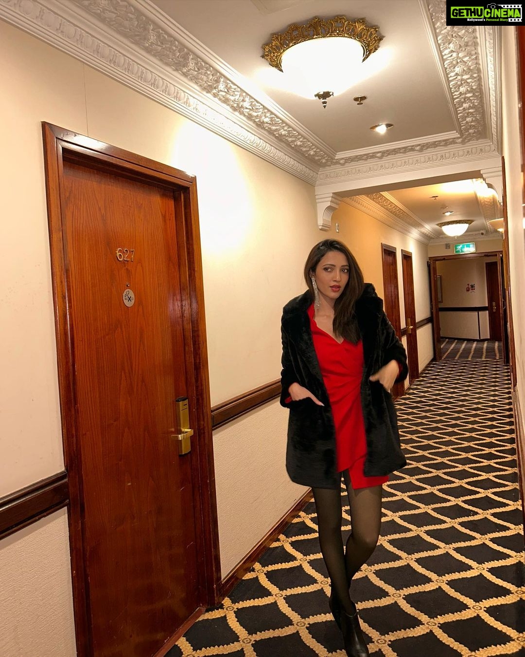 Neha Shetty Instagram - Eyes on the prize. London, United Kingdom