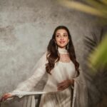 Neha Shetty Instagram - 🕊️ Styling - @jukalker Designer - @devnaagri Jewellery - @sheetalzaveribyvithaldas 📸 - @kannasrihari MUA - @kiranmakeup @durgarao_kvv