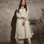 Neha Shetty Instagram - 🕊️ Styling - @jukalker Designer - @devnaagri Jewellery - @sheetalzaveribyvithaldas 📸 - @kannasrihari MUA - @kiranmakeup @durgarao_kvv