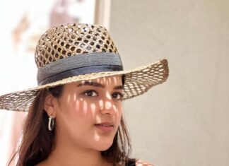 Nidhhi Agerwal Instagram - When there is shade, throw in some light 😁👒 #unedited #unfiltered