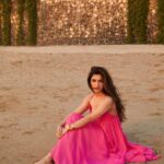 Nidhi Shah Instagram – Always a sunset girl ✨🍁