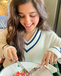 Nidhi Shah Instagram - Birthday morning breakfast spread 🥞🍮🎂🥮🧁🍪 . . . #grateful #birthday ❤️ The Ivy Tower Bridge