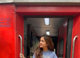 Nidhi Shah Instagram - It never gets old ✨ DDLJ lover forever 💕 . . .
