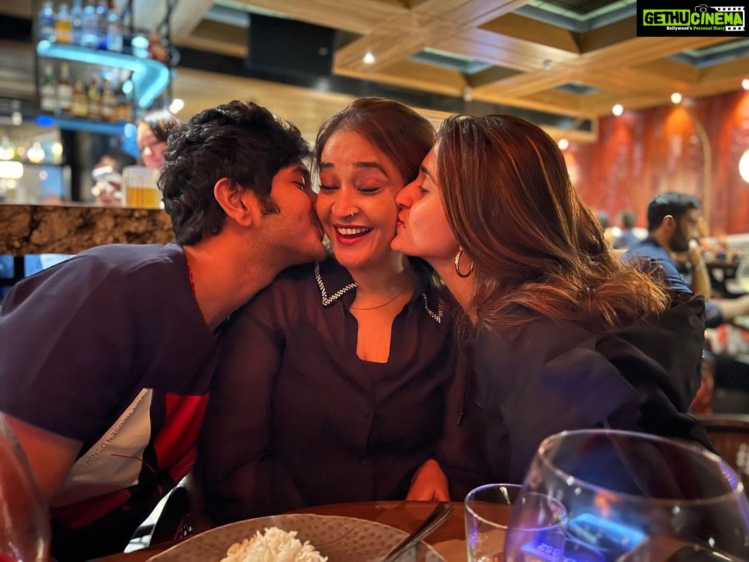 Nidhi Shah Instagram - Powerful, beautiful, brilliant and brave✨Happy Women’s day 💕