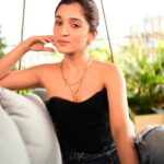 Nidhi Shah Instagram – Oh hey there 🧡
