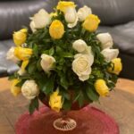 Nidhi Shah Instagram - My gorgeous bride to be 🌸 @namrata24 . . . . #mehndi #banadijodi #bridesmaids #bridetobe . . Home decor by - @turnthetables__ 😍🌸