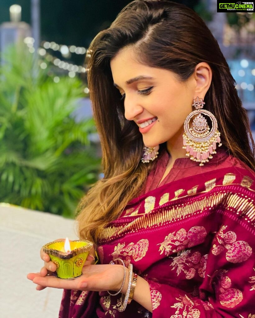 Nidhi Shah Instagram - Happy choti diwali ✨💫
