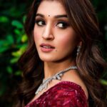 Nidhi Shah Instagram - beating Monday Blues in Red 🍁