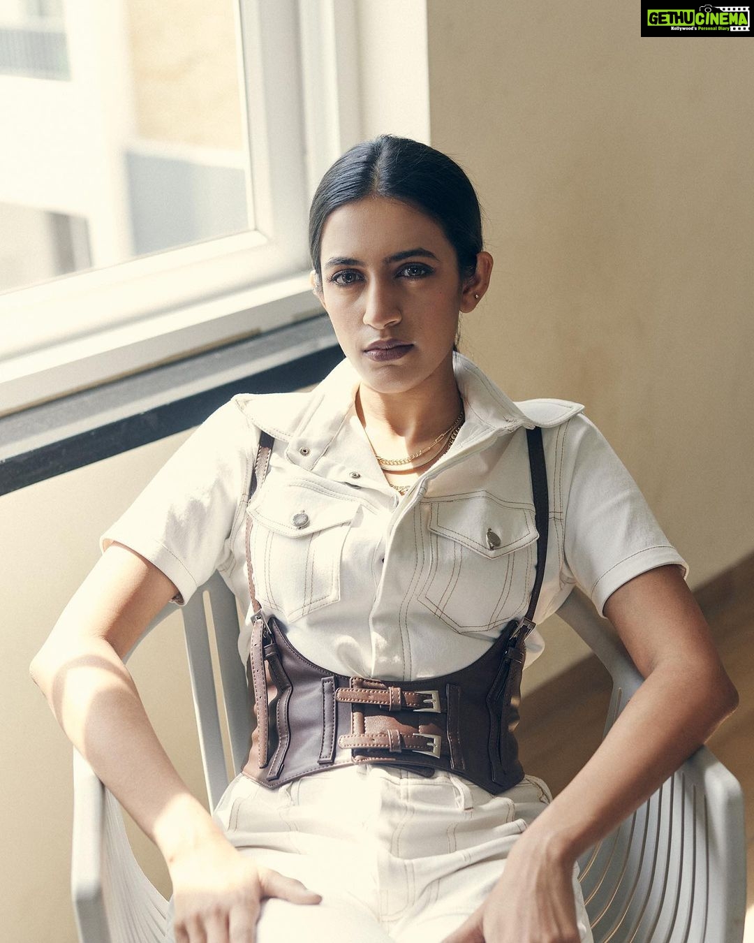 Niharika Konidela Instagram - Aye aye capt’n . @arifminhaz @prashantiramesh @ravi_pasupuleti @makeuphairbyrahul @ri.dg.ed @buffalolondon