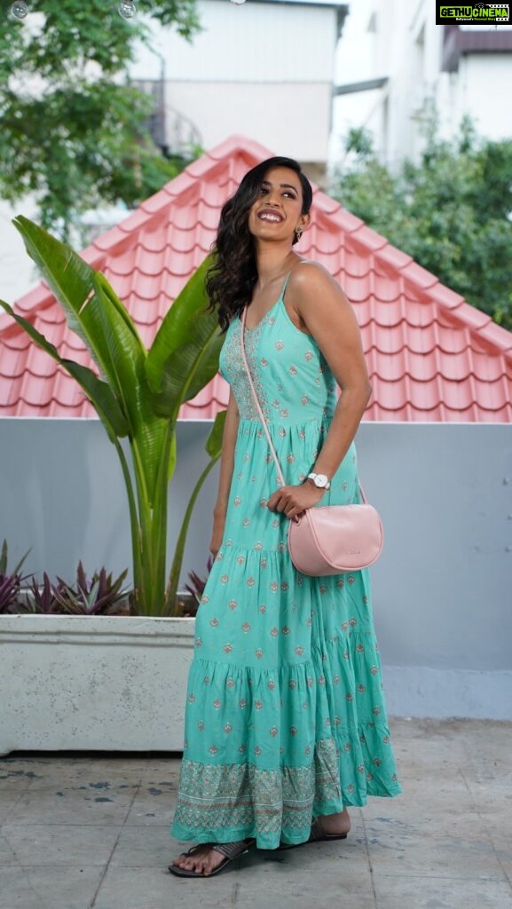 Niharika Konidela Instagram - Upgrade your summer wardrobe with Amazon India’s stylish and comfortable dress collection. To get my look, visit the link in bio or search for below code on Amazon: Mochi Sandals - B08XJR55TN Baggit Hand-Held Bag - B0BB33LBQR Global desi Knee-Length Dress - B09MFY2XRS Caprese CARO women’s Sling Bag (PINK) - B0B3YYM44M VERO MODA Women Casual Dress - B08VPQGDNV #HarPalFashionable #AmazonIndia #amazonfashion