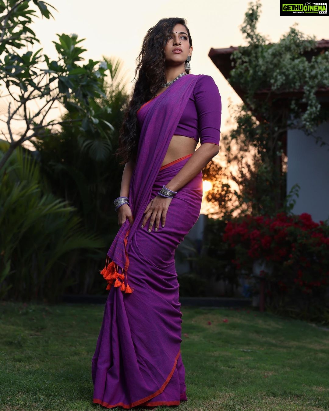 Niharika Konidela Instagram - Warm chaos kind of aura 💟