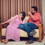 Nikhila Vimal Instagram - There is nothing in the world so irresistibly contagious as laughter and good humor. @nikhilavimalofficial 📸 @sanif_uc_gram Ernakulam City, Kerala