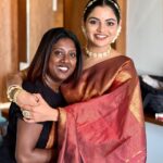 Nikhila Vimal Instagram - #editorial shoot for @vanithamagazine In frame beautiful @nikhilavimalofficial ❤️ photo @sreekanth_kalarickal Makeup @femy_antony__ Costume @ektha.prescilajosephchugath Jewellery @pureallure.in Styling @styledbysmiji Colour grading @michaelaerthedathu Location @hotelgrandeiris For bridal booking contact or WhatsApp 9895683677or message me in Instagram #femyantony #bridalmakeup #keralabride #keralamakeup #bridesofinstagram #bridesofkerala #makeupartist Waynad
