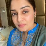Nikita Thukral Instagram - The world is full of magic things,patiently waiting for our senses to grow sharper and wise. 💛#bluesuit #jasmyrraofficial #jasmyrracreations #love#deceber2022 #indianwearlove #actresslife #beauty #photooftheday #trneding ##viral #selfiequeen #happy
