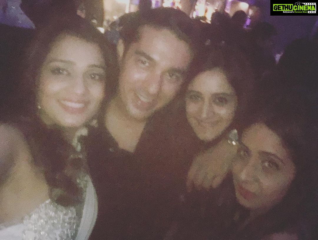 Nikita Thukral Instagram - December chills #happy#beautiful #weddingseason #christmasvibes