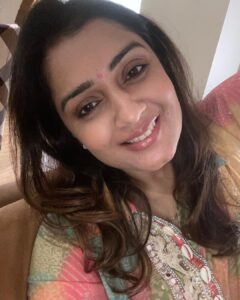 Nikita Thukral Instagram - I think I am becoming a selfie queen now 😆❤️🤭😝😝😝😝🥰#selfiequeen #selfie #selfoeoftheday #lovegoryourself