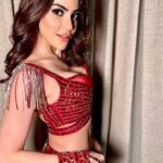 Nikki Tamboli Instagram - ❤️‍🔥❤️‍🔥❤️‍🔥❤️‍🔥❤️‍🔥❤️‍🔥❤️‍🔥 . . . . . . . . . . . . . . . . . . . . . . #love #red #trendingreels #reelitfeelit #reelkarofeelkaro #reelinstagram #nepal #nikkians #nikkitamboli