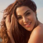 Nikki Tamboli Instagram - Wearing @thefrontrowcouture has been such a beautiful and special experience, and working with them for the first time has been an incredible delight! I appreciate their foresight in dressing me in one of their most exquisite outfits of the collection #bariq and I hope it motivates all of you stunning ladies to start this season with their gorgeous pieces. Bravo to the entire TFR team ❤️ @thefrontrowcouture #tfr #thefrontrowcouture #bariq