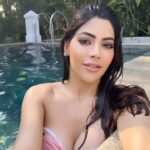 Nikki Tamboli Instagram - Tanning mode: ON 😍🙋🏽‍♀️ . . . . . . . . . . . . 👙 @mandirawirkhq . #goa #pooltime #poolday #summer #vibes #waterbaby #mood #chill #nikkitamboli