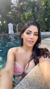 Nikki Tamboli Instagram - Tanning mode: ON 😍🙋🏽‍♀️ . . . . . . . . . . . . 👙 @mandirawirkhq . #goa #pooltime #poolday #summer #vibes #waterbaby #mood #chill #nikkitamboli
