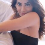 Nikki Tamboli Instagram - Dil awara💕 . . . . . . . . . . . . #reelsinstagram #reelkarofeelkaro #reels #reelsinstagram #reelitfeelit