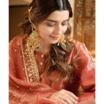 Nimrat Khaira Instagram - Tuci na adhe chan warge o 😍ਜੋੜੀ in cinemas ❤️ @the_rosegirl @rasa_jewels