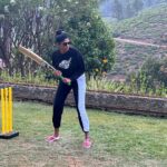 Niranjani Ahathian Instagram - 6IXER😜…. 🏏