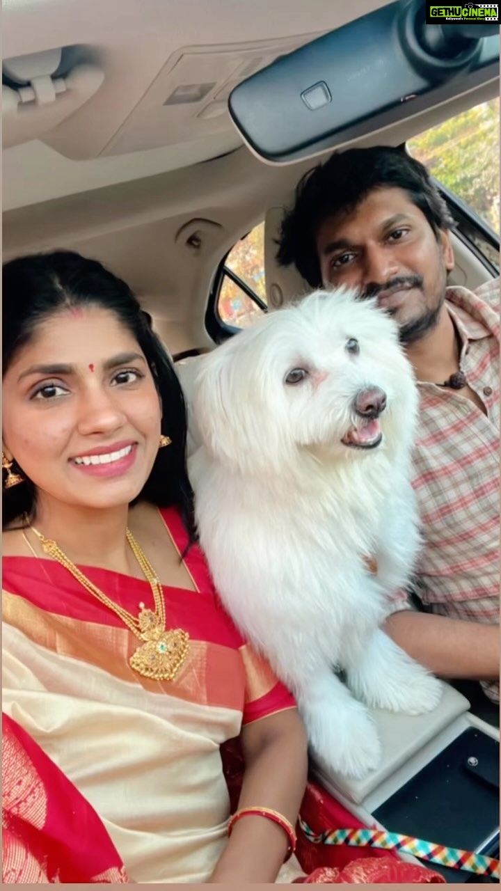 Niranjani Ahathian Instagram - Happy happy New Year 🥳🤗♥️♥️♥️