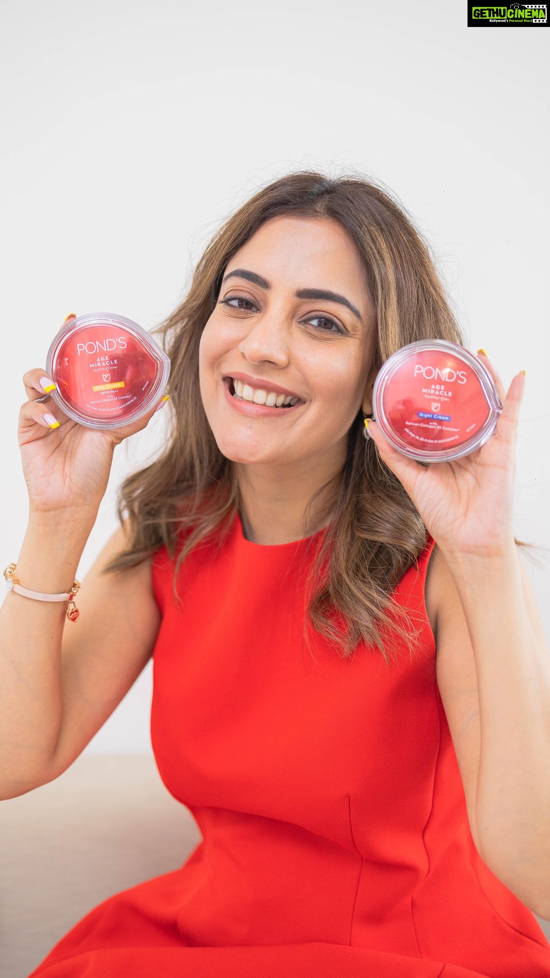 Nisha Agarwal Instagram - Revealing the ultimate postnatal skincare essentials! ✨💖 Step into my world as I unveil the secret to restoring radiance after motherhood: Pond’s Age Miracle Day Cream and Night Cream! 🌙⭐️ As we embrace the joys of motherhood, we may notice unwelcome guests like dullness, fine lines, and spots. But fear not! The powerful 10% Retinol-Collagen B3 Complex in Pond’s Age Miracle Day Cream is here to save the day! 🌟✨ And when the stars shine bright, the Pond’s Age Miracle Night Cream works its overnight magic for rejuvenation like no other! 🌜💫 Remember, lovelies: starting young means staying young and cherishing that inner glow for years to come! Let’s celebrate the beauty of motherhood and embark on our age-defying journey together! 💃💕 #PostnatalSkincareEssentials #AgeMiracleSecrets #StartYoungStayYoung #Ad Grab your Pond’s Age Miracle Day and Night Cream from ponds.in using my coupon code: Nisha15