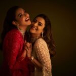 Nisha Agarwal Instagram – And of course the sister picture ❤️ @kajalaggarwalofficial 

📸 @rohnpingalay