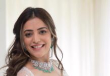 Nisha Agarwal Instagram - Wedding season is officially here! I clearly can’t get enough of this @dishapatilpretcouture Lehenga and the cape just makes it that much more fun to twirl in. The intricate work, the beaded details paired with these gorgeous diamonds from @mahesh_notandass are just perfection.