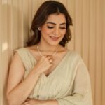 Nisha Agarwal Instagram - Sparkling smiles and shimmering diamonds definitely go hand in hand, I’m in complete awe of these beautiful designs from CaratLane’s Solitaire collection💜💎 Use code "VSAxCL" and get 10% off on ALL diamond jewellery @caratlane 🤩 Get flat 15% off on diamond prices of preset Solitaire designs💎 #Ad #SolidAsASolitaire #CaratLane #MyCaratLaneStory #GiftACaratLane
