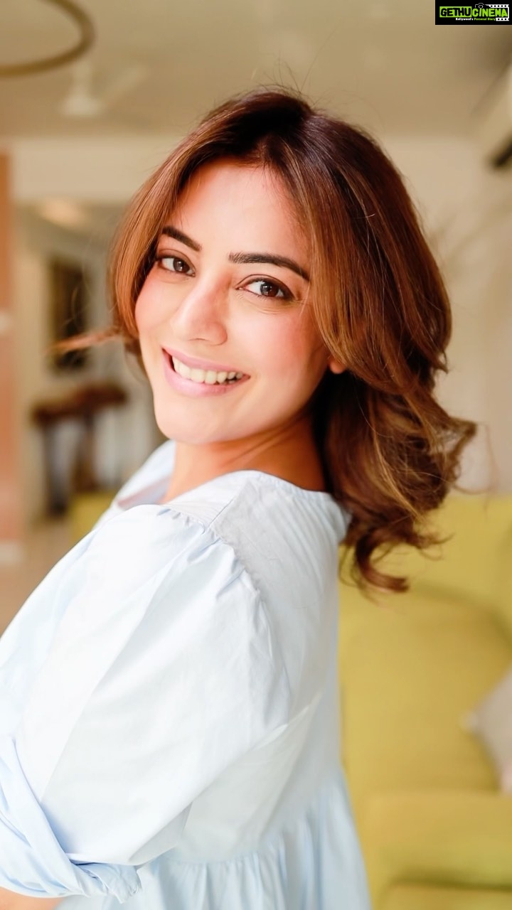 Nisha Agarwal Instagram - Dyson Airwrap Multistyler always to the rescue to get a salon like blow dry without any damage. @dyson_india Makes a fabulous Mother’s Day gift too ❤️ #DysonIndia#DysonAirwrap#DysonHair#gifted