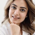 Nisha Agarwal Instagram - The best way to get hydrated youthful skin is adding Hyaluronic Acid to your skincare routine and I use the L’Oréal Paris Hyaluronic Acid Cream. It has a lightweight and non-sticky texture that absorbs quickly into the skin leaving it instantly hydrated. It also replumps the skin and helps fight first signs of aging. @lorealparis #Ad #ScienceOfHyaluron #powerofhacream #LorealParisIndia #skincare #skincareroutine Mumbai, Maharashtra