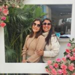 Nisha Agarwal Instagram - Happy girls are the prettiest ❤️ @agarwal_supriya #sister #sisterfromanothermister #onlylove