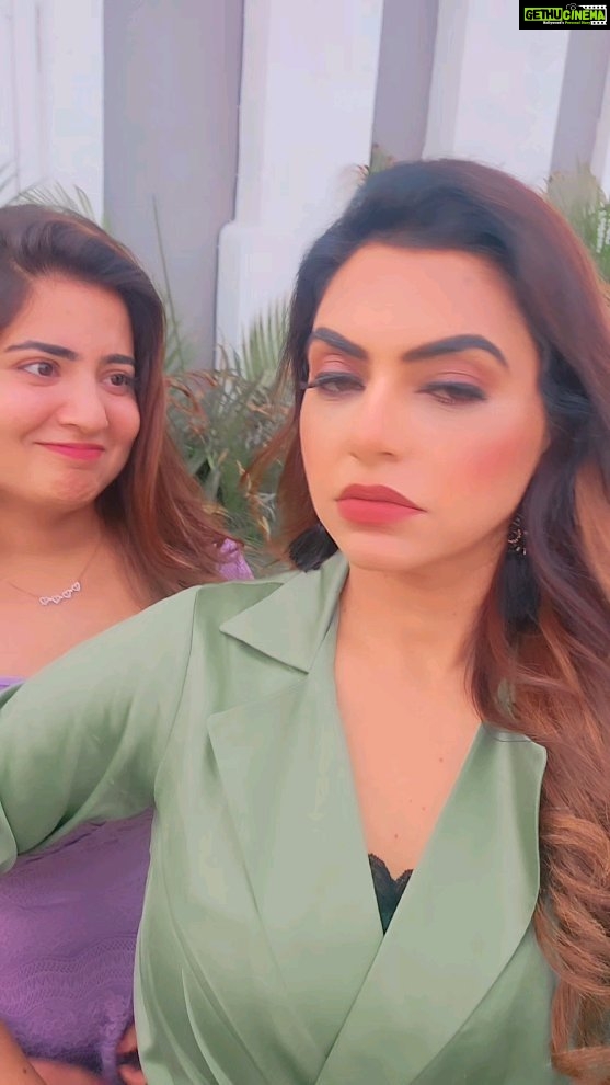 Nisha Bano Instagram - Such a good friend @nishabano Made very sweet memories together 💕 .. . . . #pollywood #trendingreels #trendingaudio #actorslife #actor #acting #friends #tseries #whitehill #trending