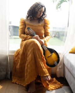 Nithya Menen Instagram - Also,  Mandolin ( not a ukulele) ... 
Photography - @shreyaksingh  #raw :) no corrections or filters in these .. 
Outfit- @tanva_by_deepika
Stylist - @sandhya__sabbavarapu
Styling team - @rashmi_angara @thumu_bhavana
@mythri_g