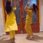 Niti Taylor Instagram – When I say I won’t tell anyone
 my sister doesn’t count 😉♥️
@aditiparbhoo 
#gossip #sisterlove #trendingreels #reelitfeelit #instagramreels