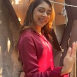 Niti Taylor Instagram – Tera dhyan kidhar hai… teri Heroine idhar hai!!🙋🏻‍♀️🙆🏻‍♀️💁🏻‍♀️
#trendingreels #reelitfeelit #instagramreels
