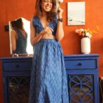 Niti Taylor Instagram - Are you a camera 📸 Every time I look at you👀 I Smile 😃☺️ #stayhappy #staybeautiful #keepsmiling 👗 @howwhenwearclothing