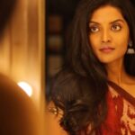 Nivedhithaa Sathish Instagram - இனிய தமிழ் புத்தாண்டு நல்வாழ்த்துக்கள் ✨🤎 P.S. Thank you for all the love! Candidly Caught by - @madras_ponnu ❤️ Saree - @izhai_thestore Hair - @hemalathahairandmakeup