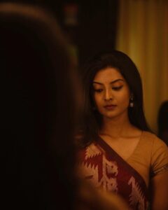 Nivedhithaa Sathish Instagram - I'm a lookalike of my papa but sometimes I see my mother in my eyes, and I love that.

Shot by - @madras_ponnu you’re god sent, my love. ♥️

Saree - @izhai_thestore
Hair by - @hemalathahairandmakeup