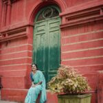 Noorin Shereef Instagram - ജീവിതം മനോഹരമാക്കാൻ ഒരു വഴിയേ ഉള്ളു. തേടി പോകാതെ തേടി വരുന്നവരെ ചേർത്തു പിടിച്ചാൽ മതി…!🦋 Photo : @arun_sathyan_n Styling : @ashi_ashz